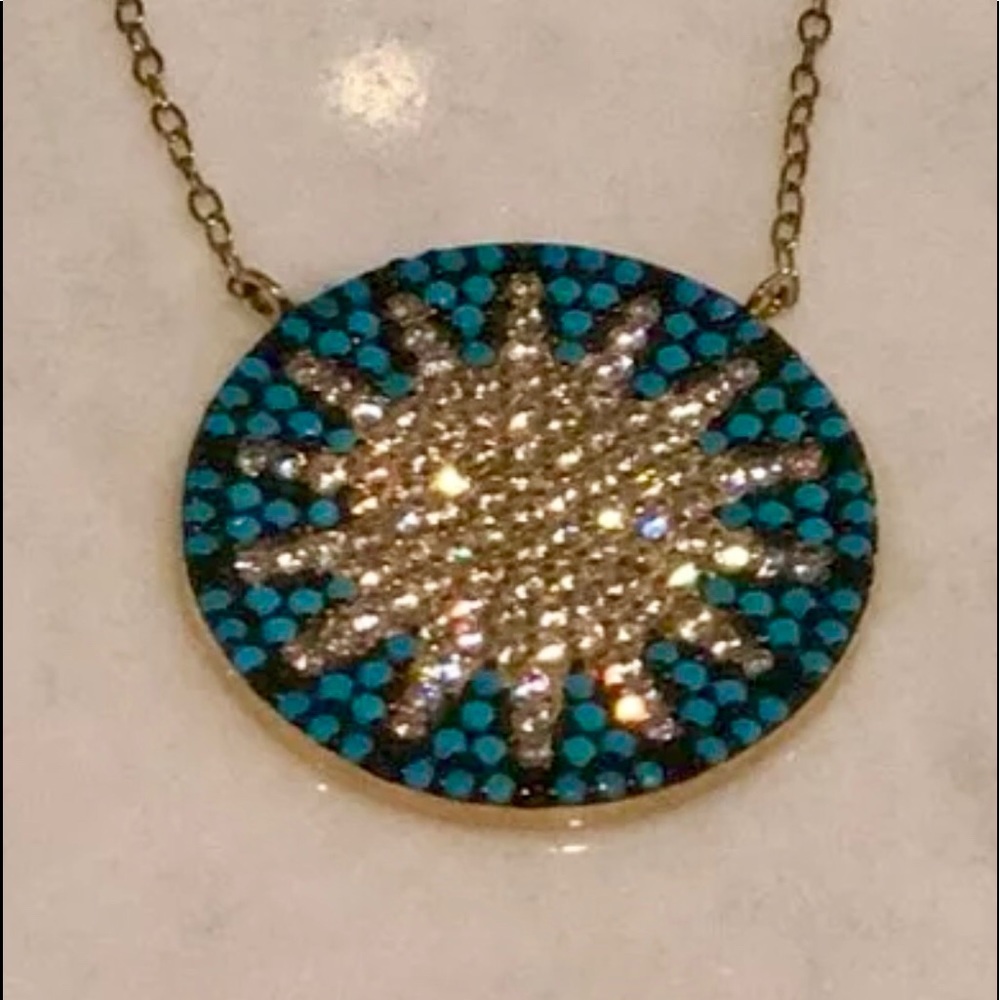 Brand new gorgeous star necklace